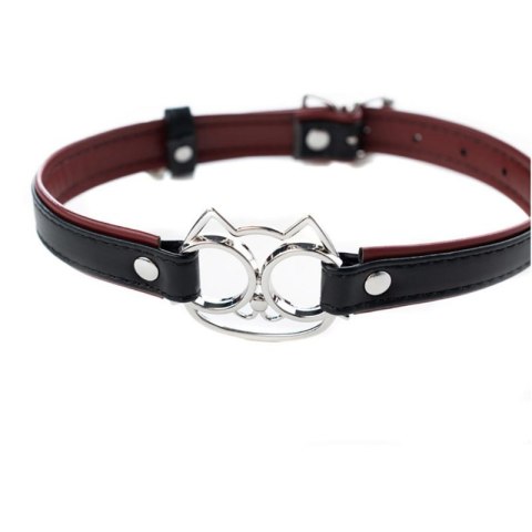 Adjustable collar with cat face. Boss of toys