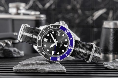 Zegarek Męski CASIO MDV-10C-1A2VEF + BOX CASIO