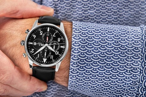 Zegarek Męski Giewont Chronograph Sapphire Czarno Srebrny GW5630-A2 Giewont