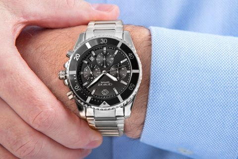 Zegarek Męski Giewont Chronograph Sapphire Srebrny GW3970-B2 Giewont