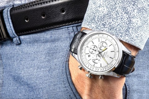 Zegarek Męski Giewont Chronograph Sapphire Srebrny GW7650-A1 Giewont