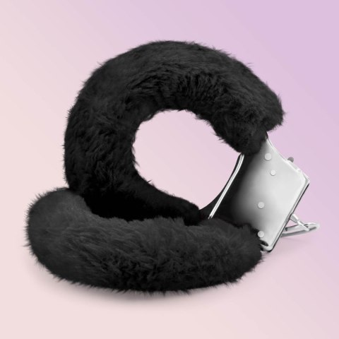 LOVE CUFFS FURRY HANDCUFFS CRUSHIOUS BLACK Crushious