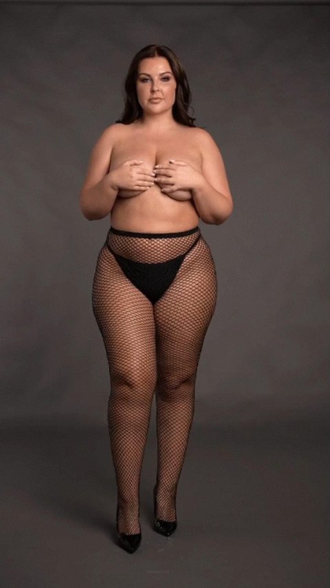 Panty with small fishnet structure. SHOTS