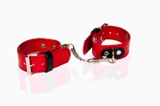 Kajdanki-WHIPS lakier, kajdanki damskie na ręce, czerwone, gładkie Whips Collection