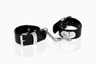 Kajdanki-WHIPS lakier, kajdanki damskie na ręce, czarne, gładkie WHIPS - PPH GRAS
